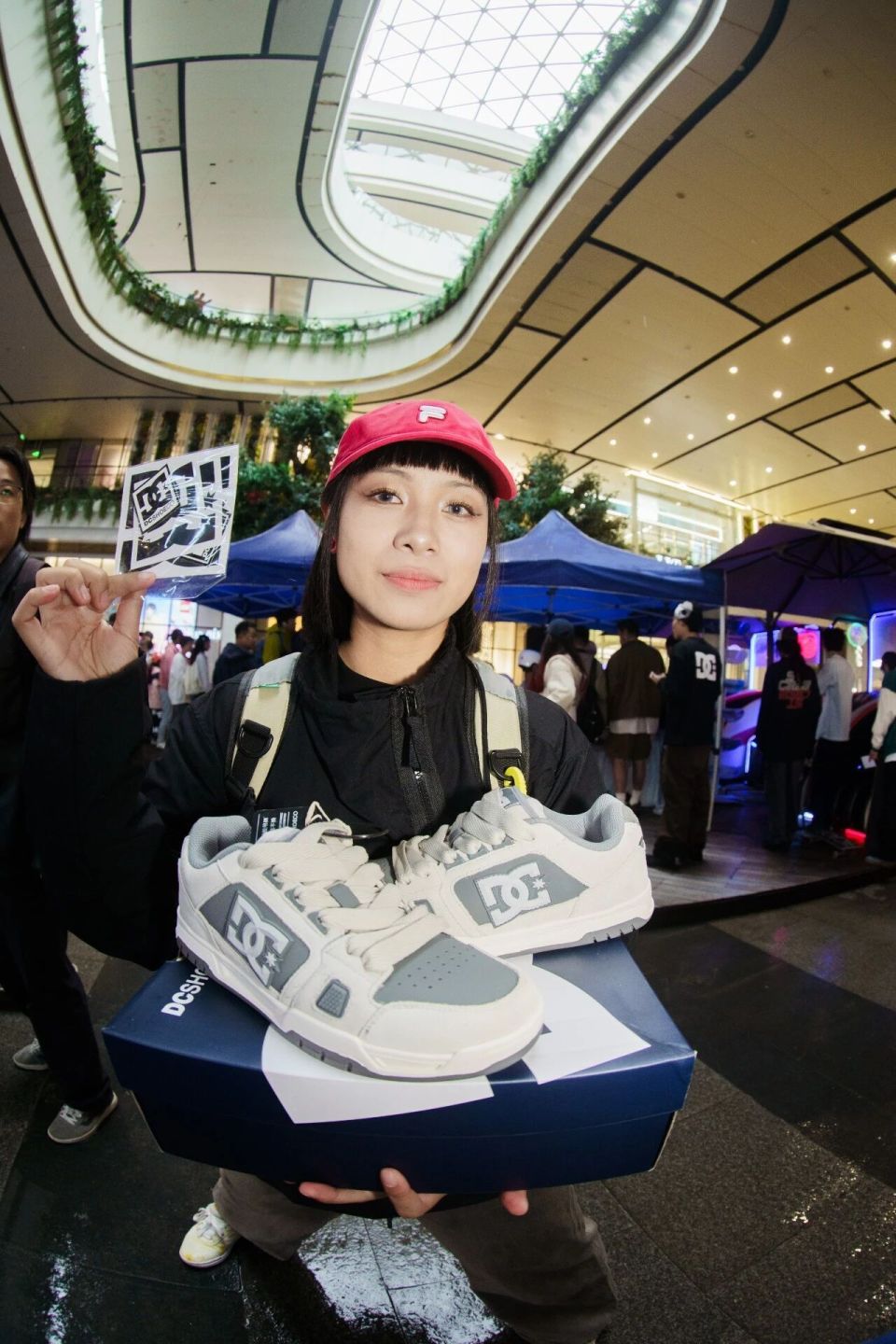 VeZJc, sAA, zYAA VeZJc, sAA, zYAA